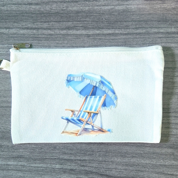 Beach Makeup Bag Umbrella Chair Sand Summer Zippered Cases New Without Tags - Picture 1 of 4